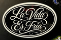 La Vida Es Fria Oval Sticker (6x4 inches)